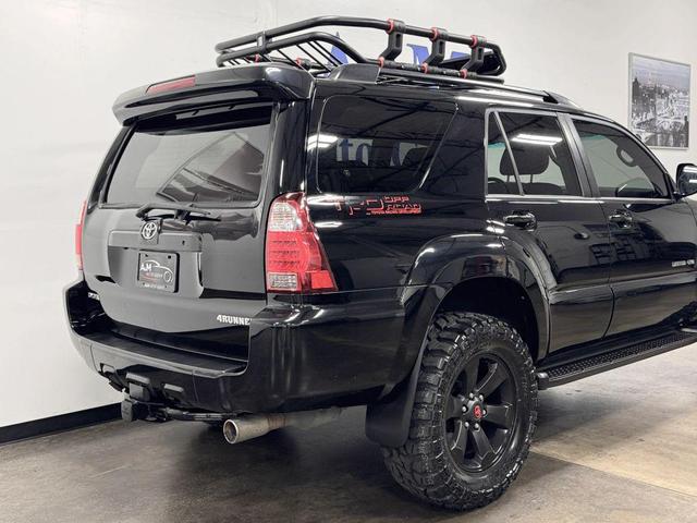Photo of 2007 Black Toyota 4Runner