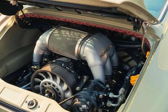 Photo of 1989 Gray Porsche 911