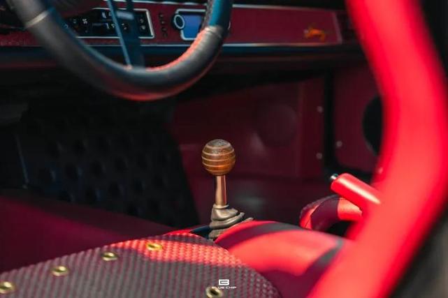 Photo of 1989 Gray Porsche 911
