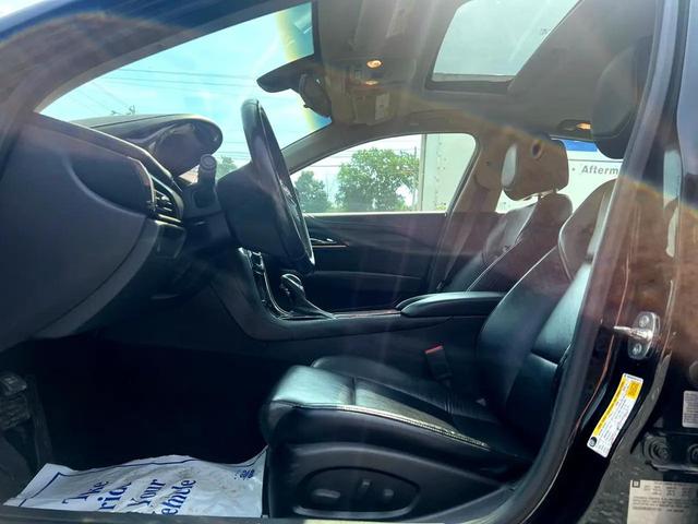 Photo of 2013 Black Diamond Tricoat Cadillac ATS