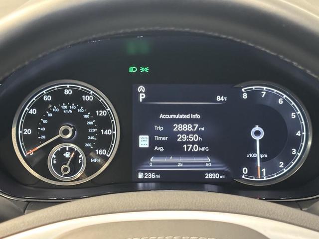 Photo of 2025 Alta White Genesis GV70