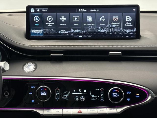 Photo of 2025 Alta White Genesis GV70