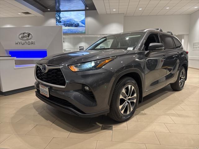 2022 Toyota Highlander Hybrid