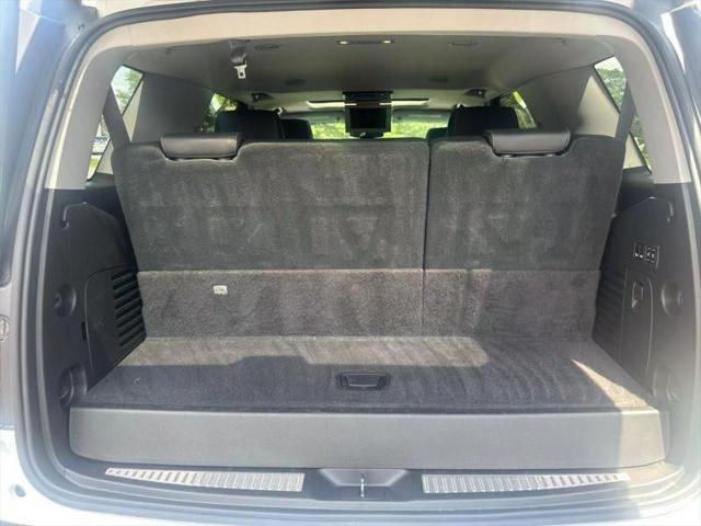 Photo of 2017 White Chevrolet Tahoe