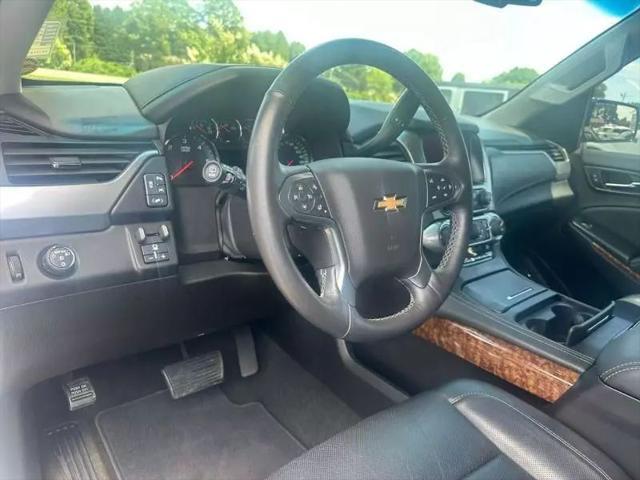 Photo of 2017 White Chevrolet Tahoe
