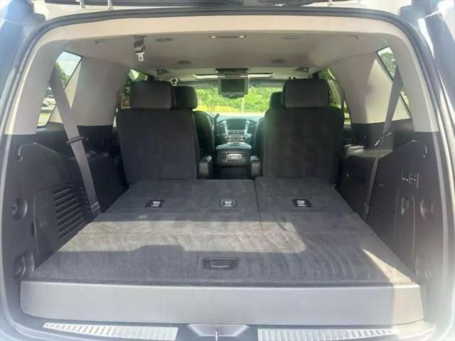 Photo of 2017 White Chevrolet Tahoe