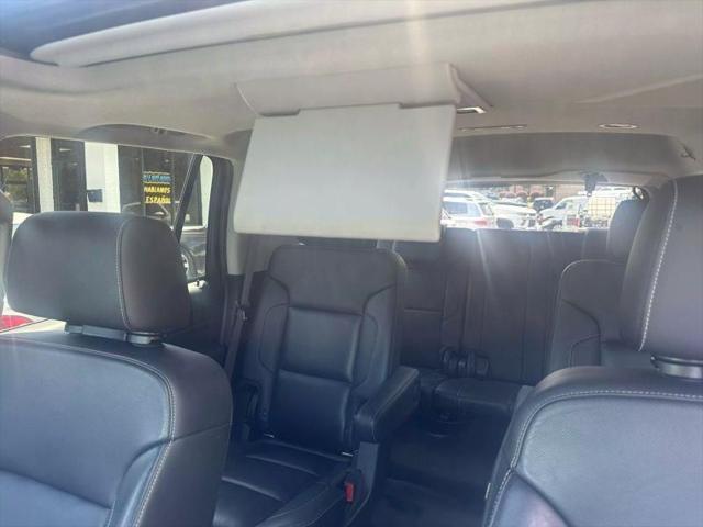 Photo of 2017 White Chevrolet Tahoe