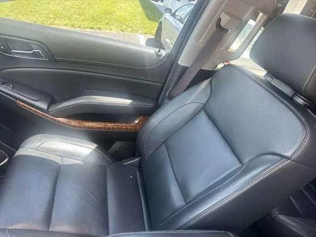 Photo of 2017 White Chevrolet Tahoe