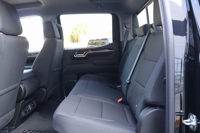 Photo of 2025 Onyx Black GMC Sierra 1500