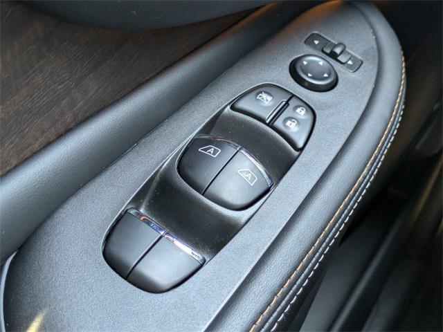 Photo of 2022 Brilliant Silver Metallic Nissan Murano