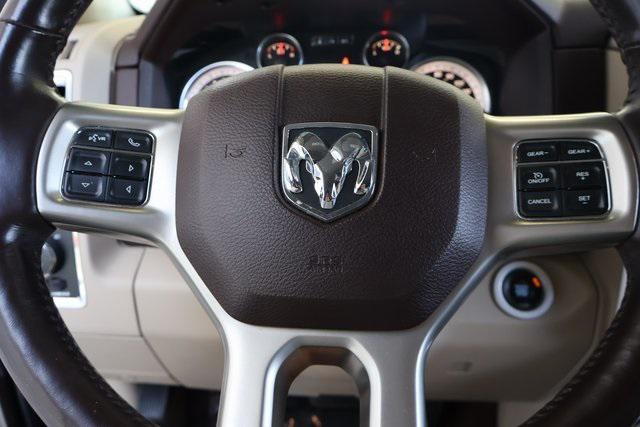 Photo of 2016 Luxury Brown Pearlcoat RAM 1500