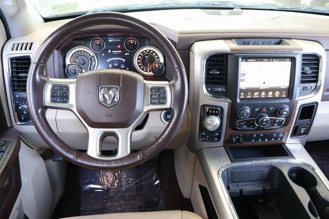 Photo of 2016 Luxury Brown Pearlcoat RAM 1500