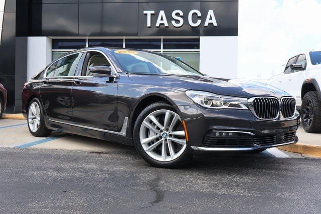 2016 BMW 750