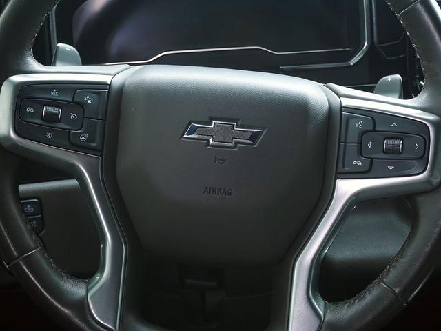 Photo of 2022 Black Chevrolet Silverado 1500