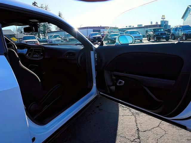 Photo of 2022 White Knuckle Clearcoat Dodge Challenger