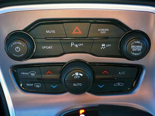 Photo of 2022 White Knuckle Clearcoat Dodge Challenger