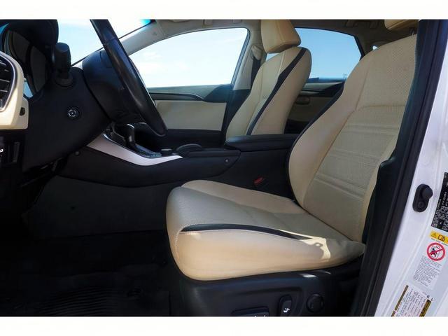 Photo of 2016 Eminent White Lexus NX 300h