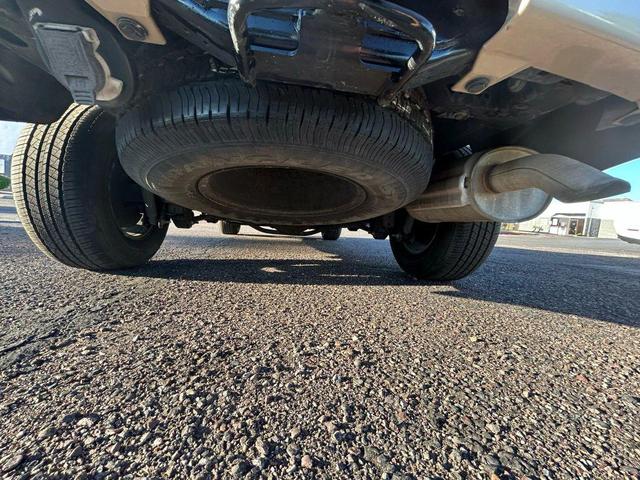 Photo of 2005 Gold Chevrolet Trailblazer