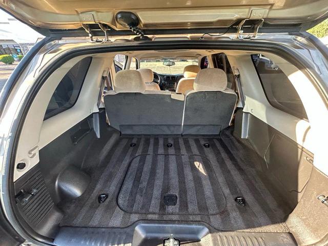 Photo of 2005 Gold Chevrolet Trailblazer