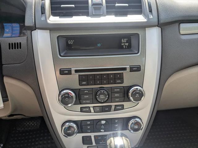 Photo of 2010 Blue Mercury Milan Hybrid