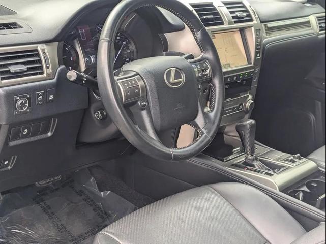 Photo of 2016 Starfire Pearl Lexus GX 460