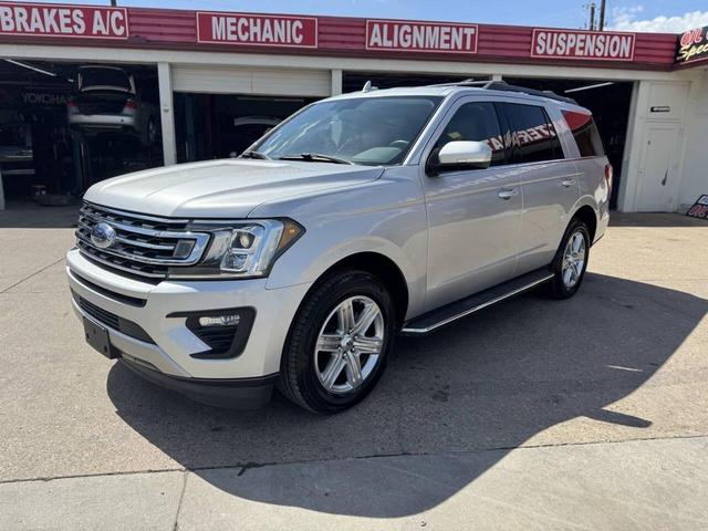 Photo of 2019 Ingot Silver Metallic Ford Expedition
