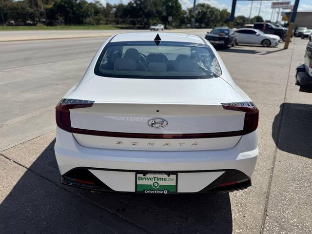 Photo of 2022 Quartz White Hyundai SONATA