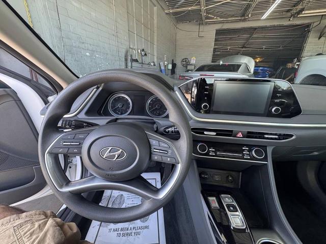 Photo of 2022 Quartz White Hyundai SONATA