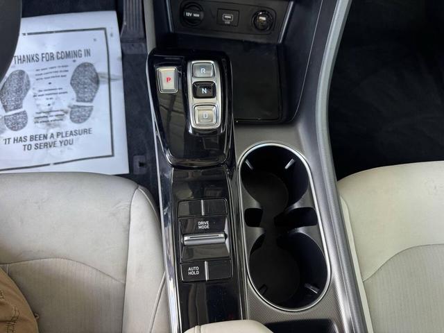 Photo of 2022 Quartz White Hyundai SONATA