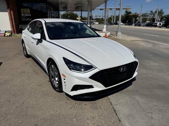 Photo of 2022 Quartz White Hyundai SONATA