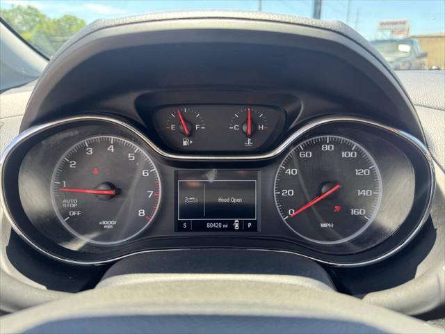 Photo of 2019 Silver Ice Metallic Chevrolet Cruze