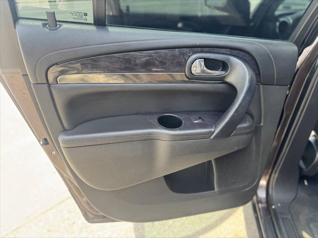 Photo of 2017 Dark Chocolate Metallic Buick Enclave