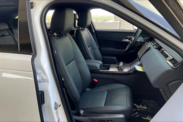 Photo of 2026 White Land Rover Range Rover Velar