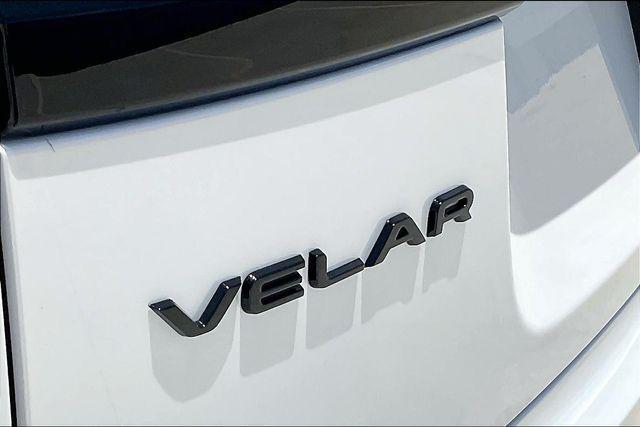 Photo of 2026 White Land Rover Range Rover Velar