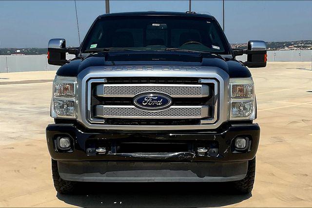Photo of 2015 Tuxedo Black Metallic Ford F-250