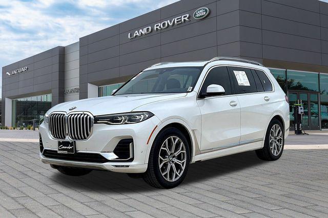 2022 BMW X7