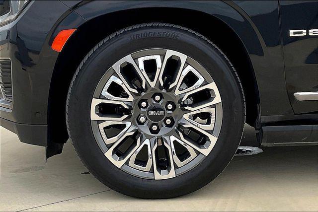 Photo of 2023 Onyx Black GMC Yukon