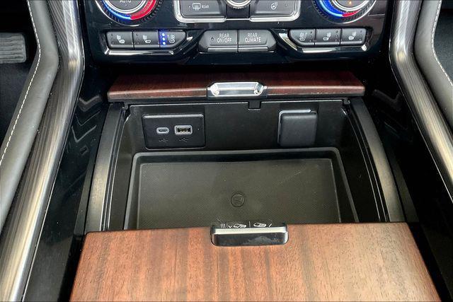 Photo of 2023 Onyx Black GMC Yukon