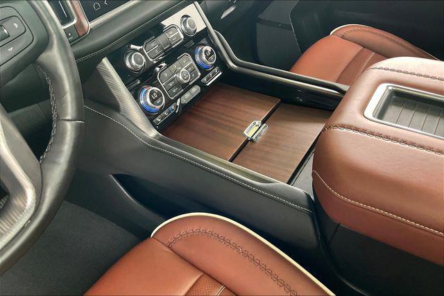 Photo of 2023 Onyx Black GMC Yukon
