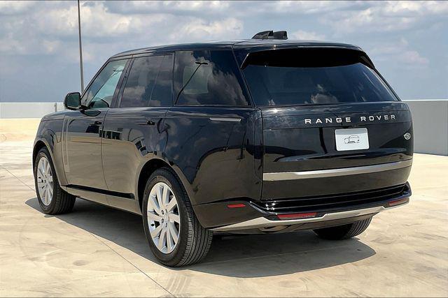 Photo of 2023 Santorini Black Metallic Land Rover Range Rover