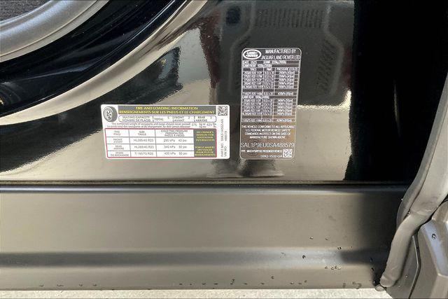 Photo of 2025 Santorini Black Metallic Land Rover Range Rover Sport