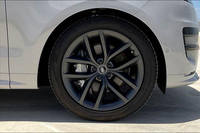 Photo of 2025 Grey Land Rover Range Rover Sport