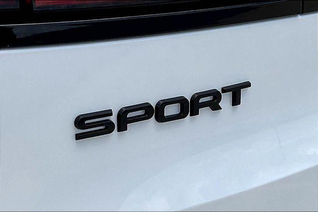 Photo of 2025 White Land Rover Range Rover Sport