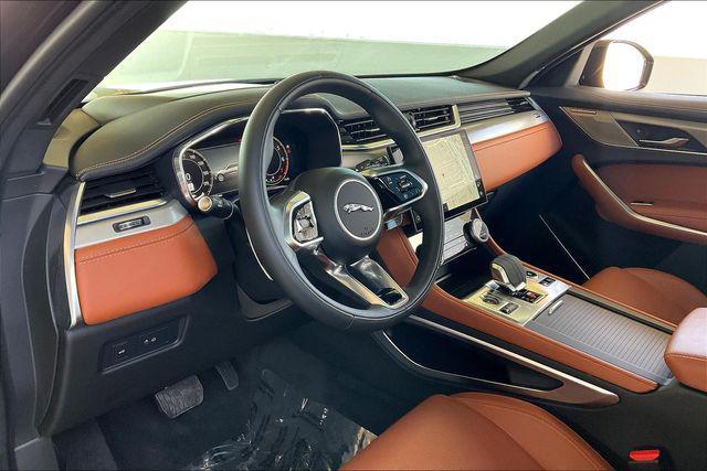 Photo of 2025 Santorini Black Metallic Jaguar F-PACE