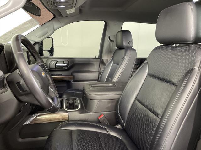 Photo of 2022 Summit White Chevrolet Silverado 2500