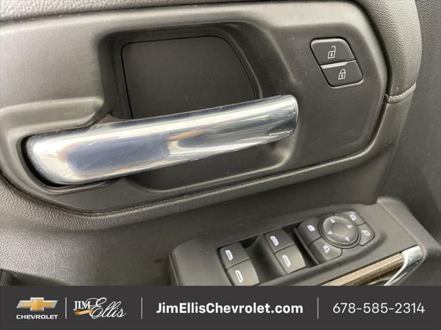 Photo of 2022 Summit White Chevrolet Silverado 2500