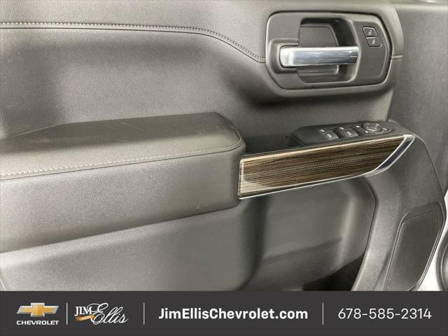 Photo of 2022 Summit White Chevrolet Silverado 2500