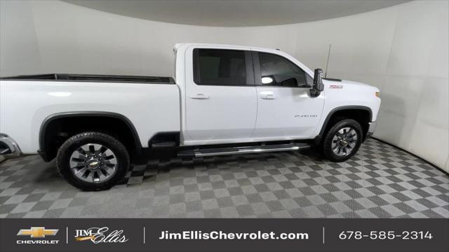Photo of 2022 Summit White Chevrolet Silverado 2500