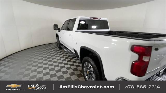 Photo of 2022 Summit White Chevrolet Silverado 2500