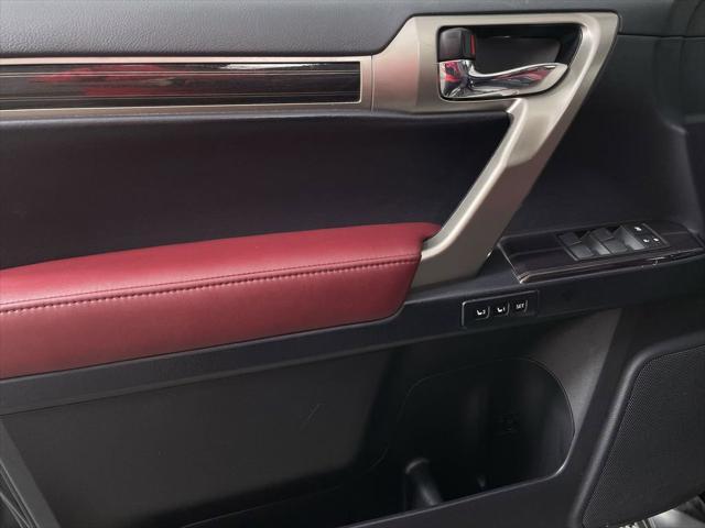 Photo of 2021 Black Onyx Lexus GX 460